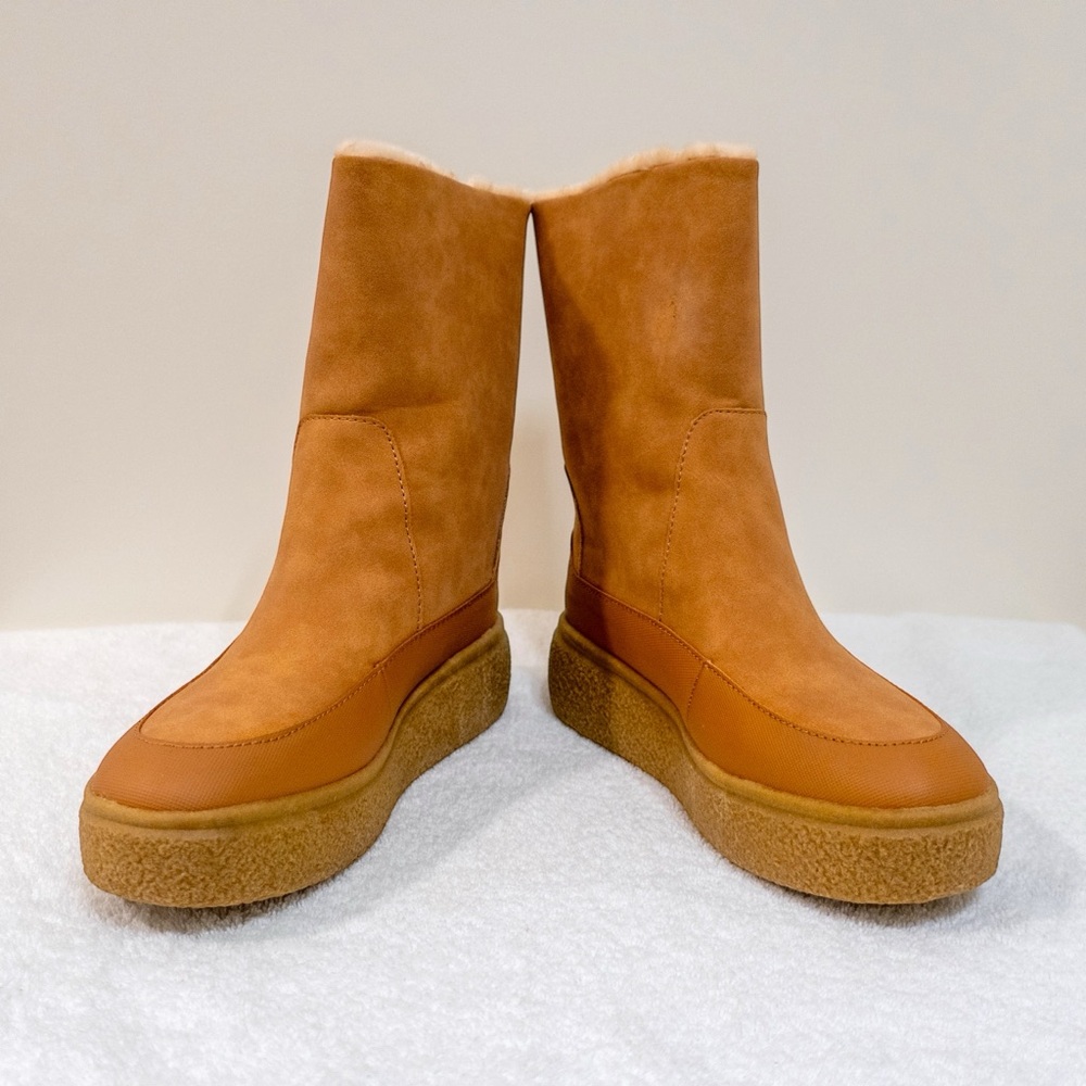 Rocket Dog’s Alora Camel Winter Boot